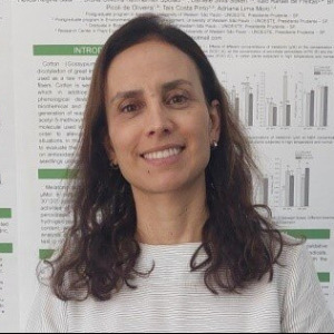 Speaker at Conference - Ana Claudia Pacheco