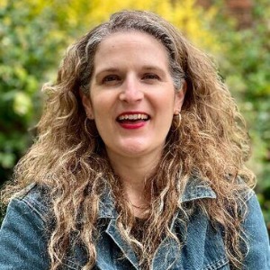 Speaker at Conference - Liz King