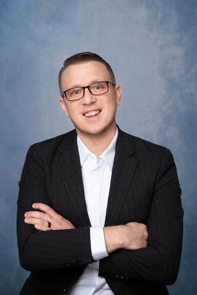 Speaker at Conference - Sam Allen