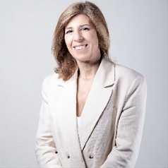 Speaker at Conference - Elsa Justino