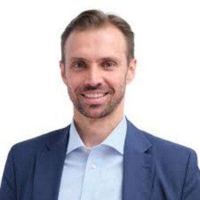 Speaker at Conference - Victor Savevski