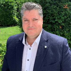 Speaker at Conference - Carlos Ruiz Garvia